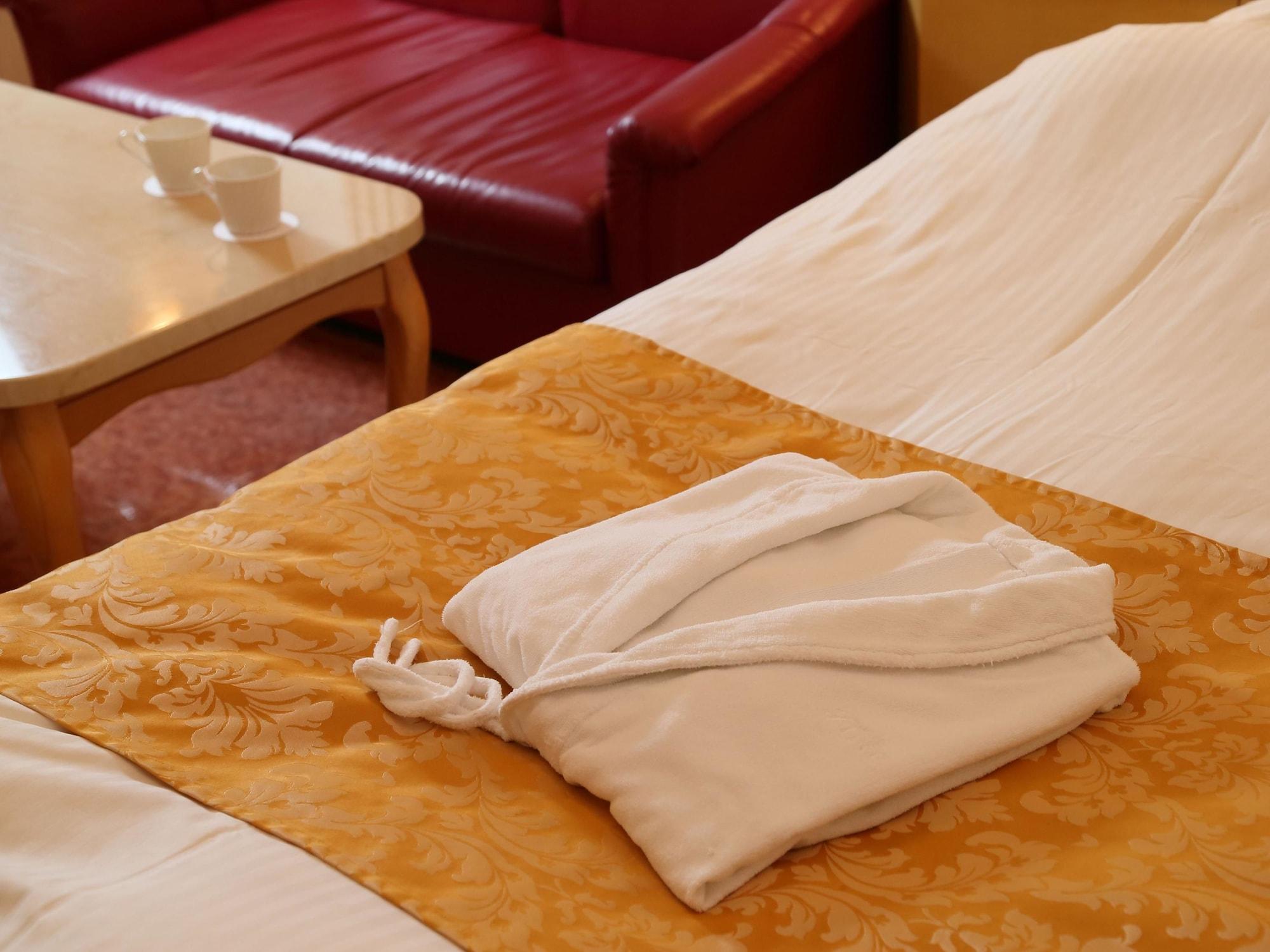 Hotel Fine Garden Juso (Adults Only) Osaka Buitenkant foto