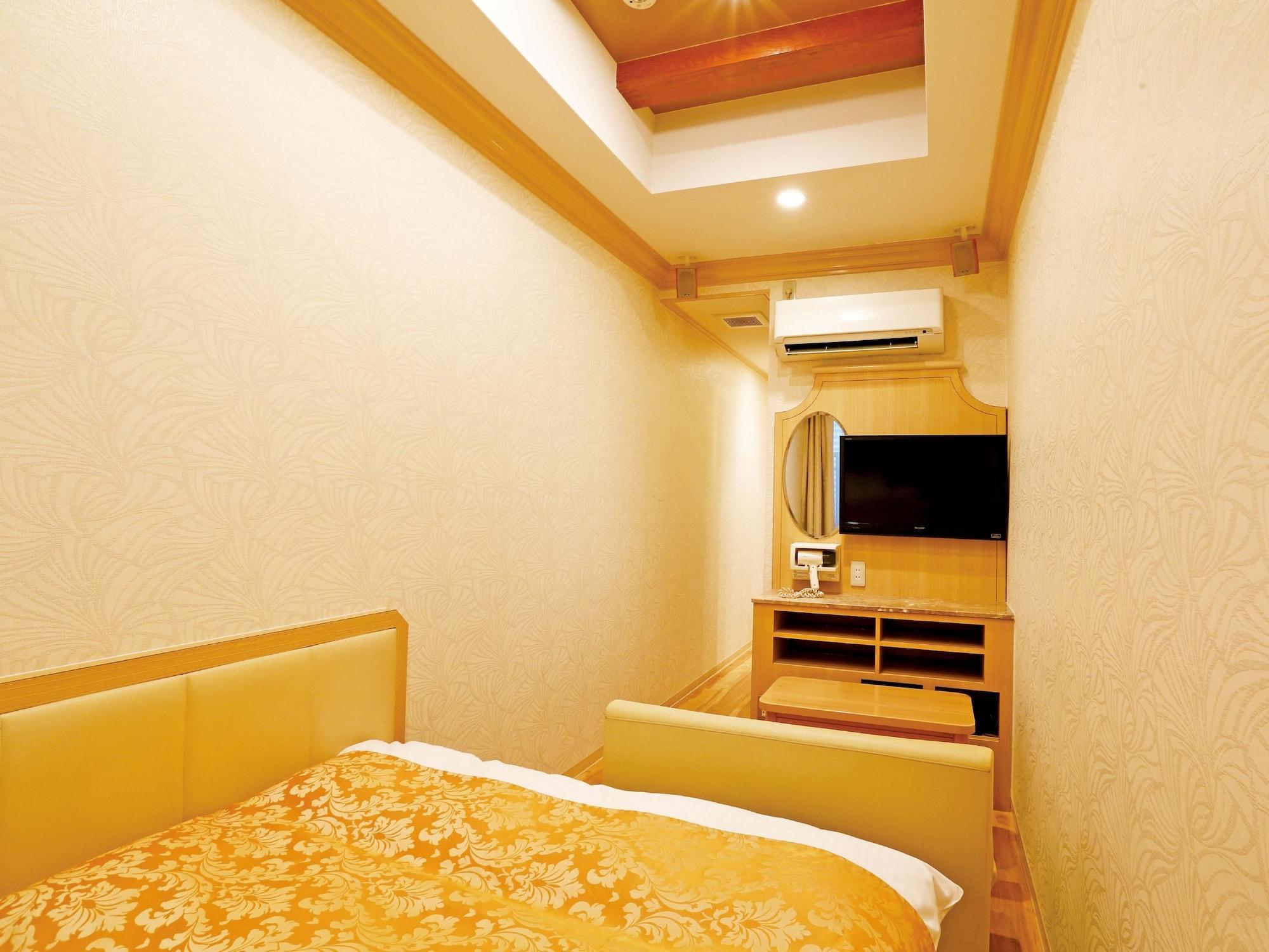 Hotel Fine Garden Juso (Adults Only) Osaka Buitenkant foto